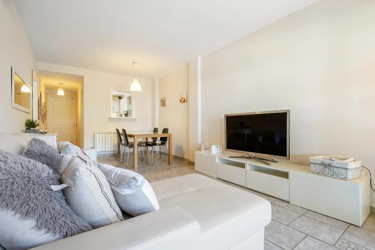 Hauzify I Apartament Bovila Mar Apartment S'Agaro