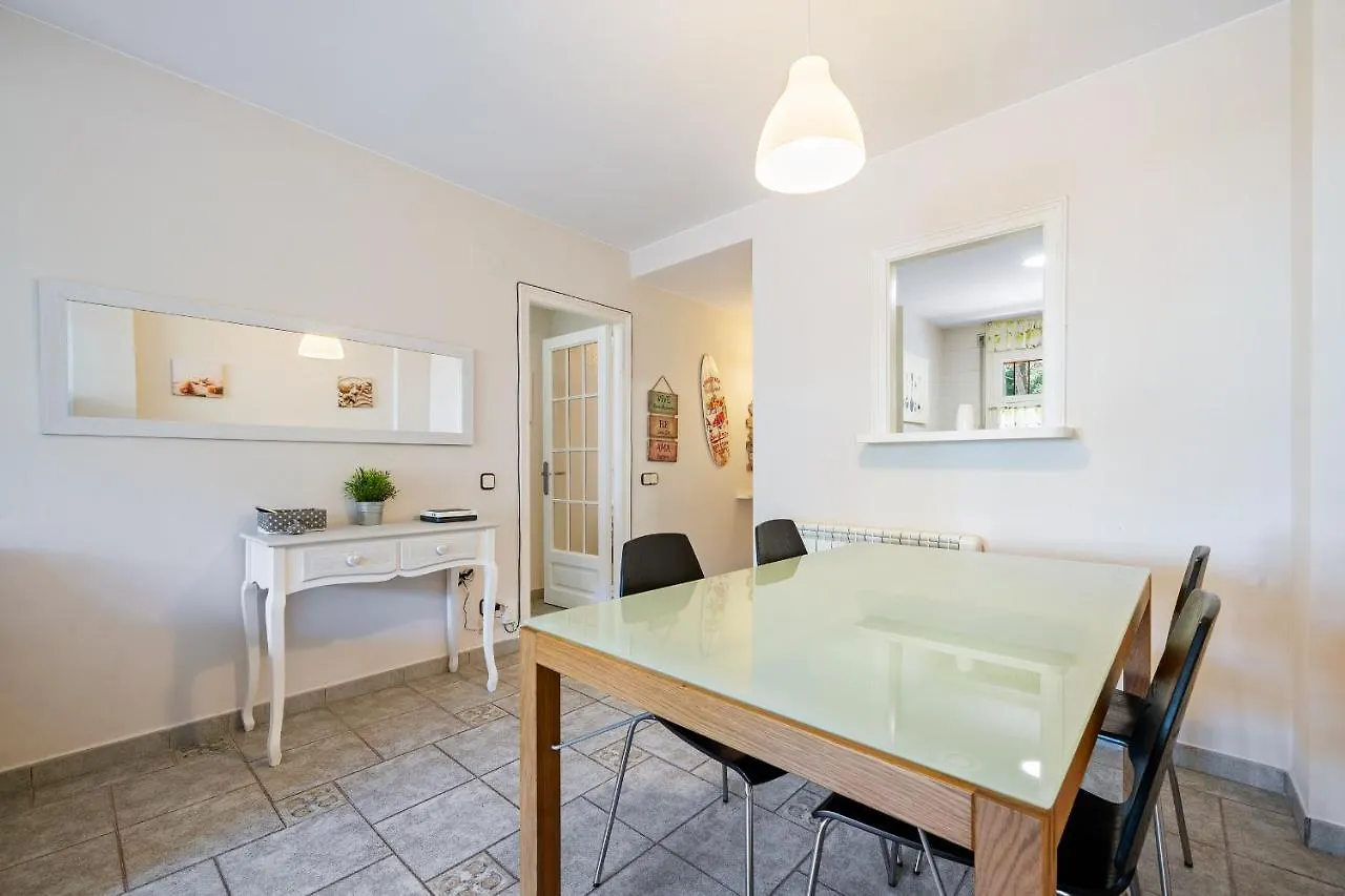 Hauzify I Apartament Bovila Mar Apartment S'Agaro